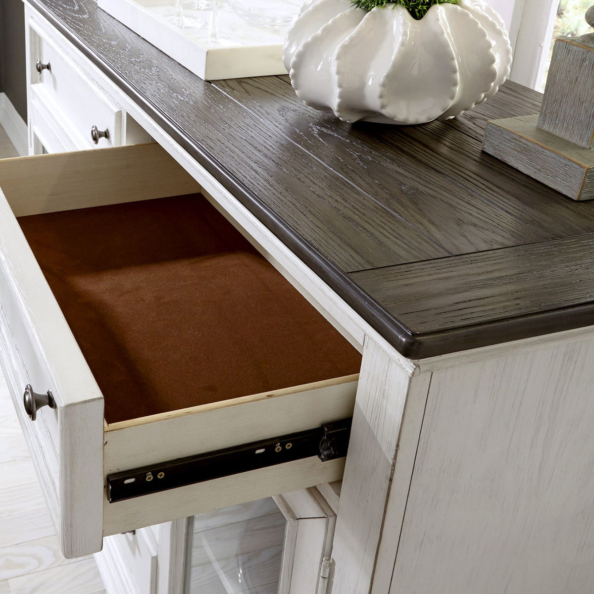 417-CB5444 - Buffet - Liberty Furniture