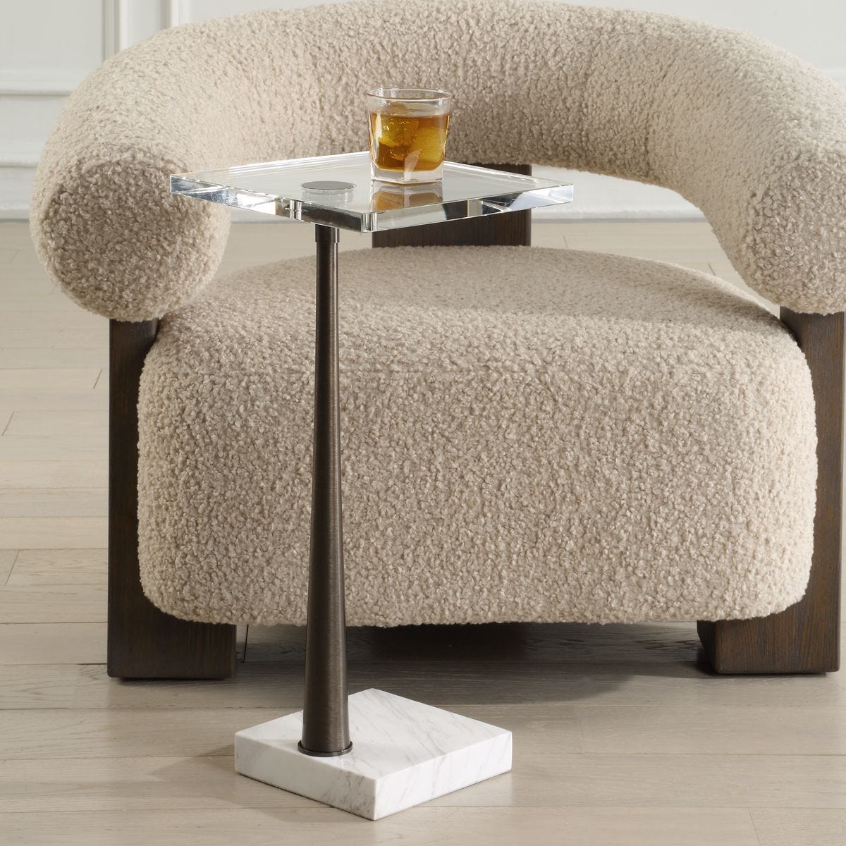 Pelton Drink Table