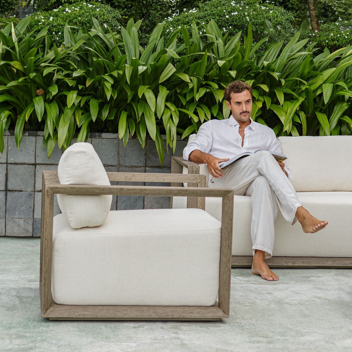 Remsen Outdoor Lounge Chair, Weathered Gray/Oyster