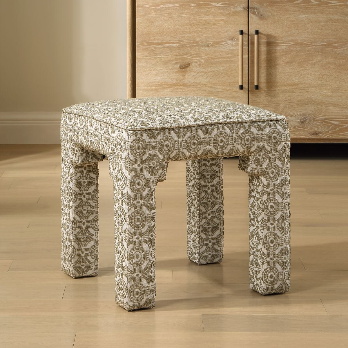 Satoria Small Bench