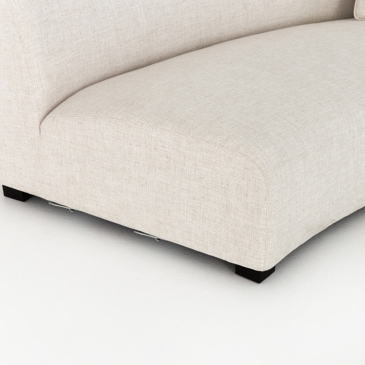 Liam 2pc Sectional