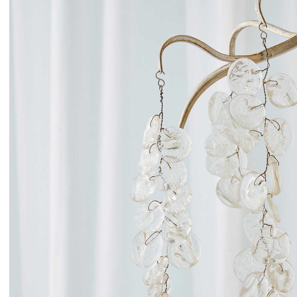 Boreas, 7 Lt Chandelier