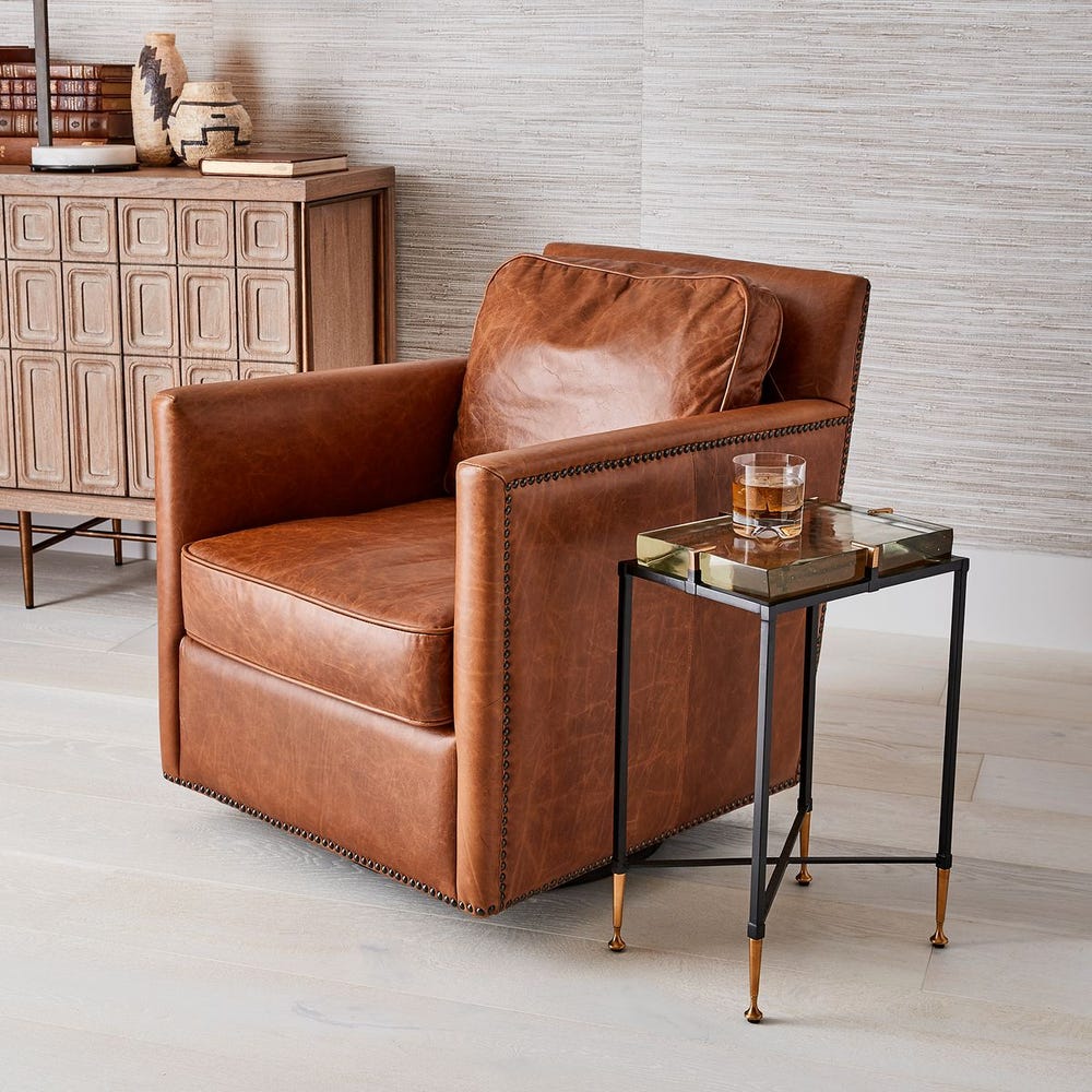 Roosevelt Swivel Chair - Cognac