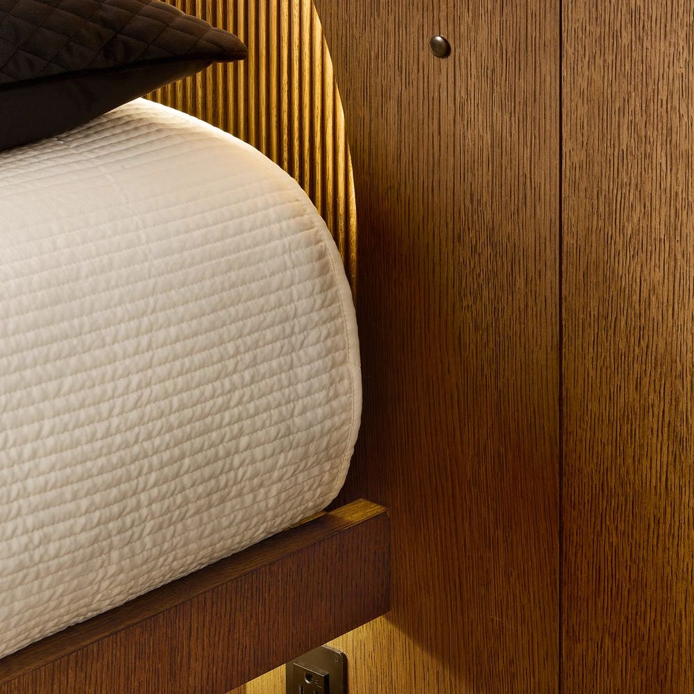 High Light, Lighted Platform Bed, King