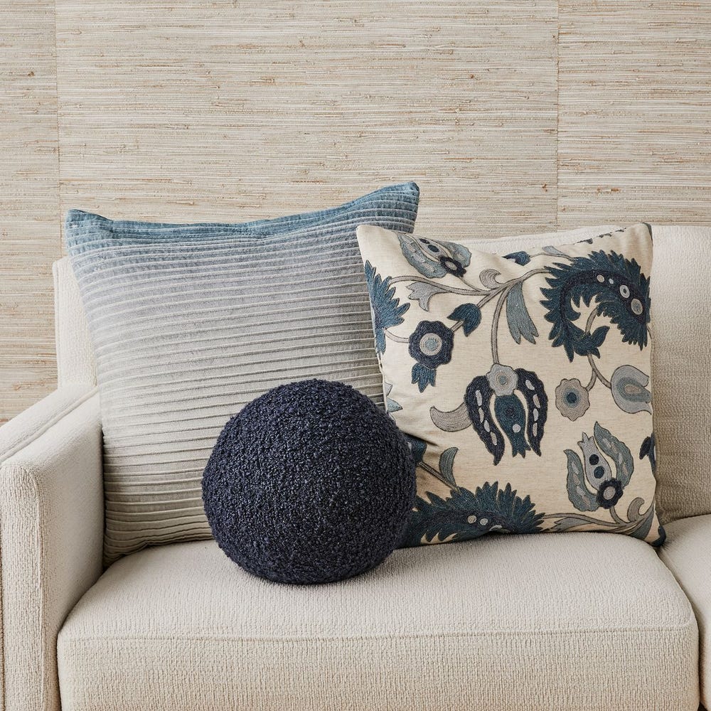 Fade Out Velvet Pillow - Blue