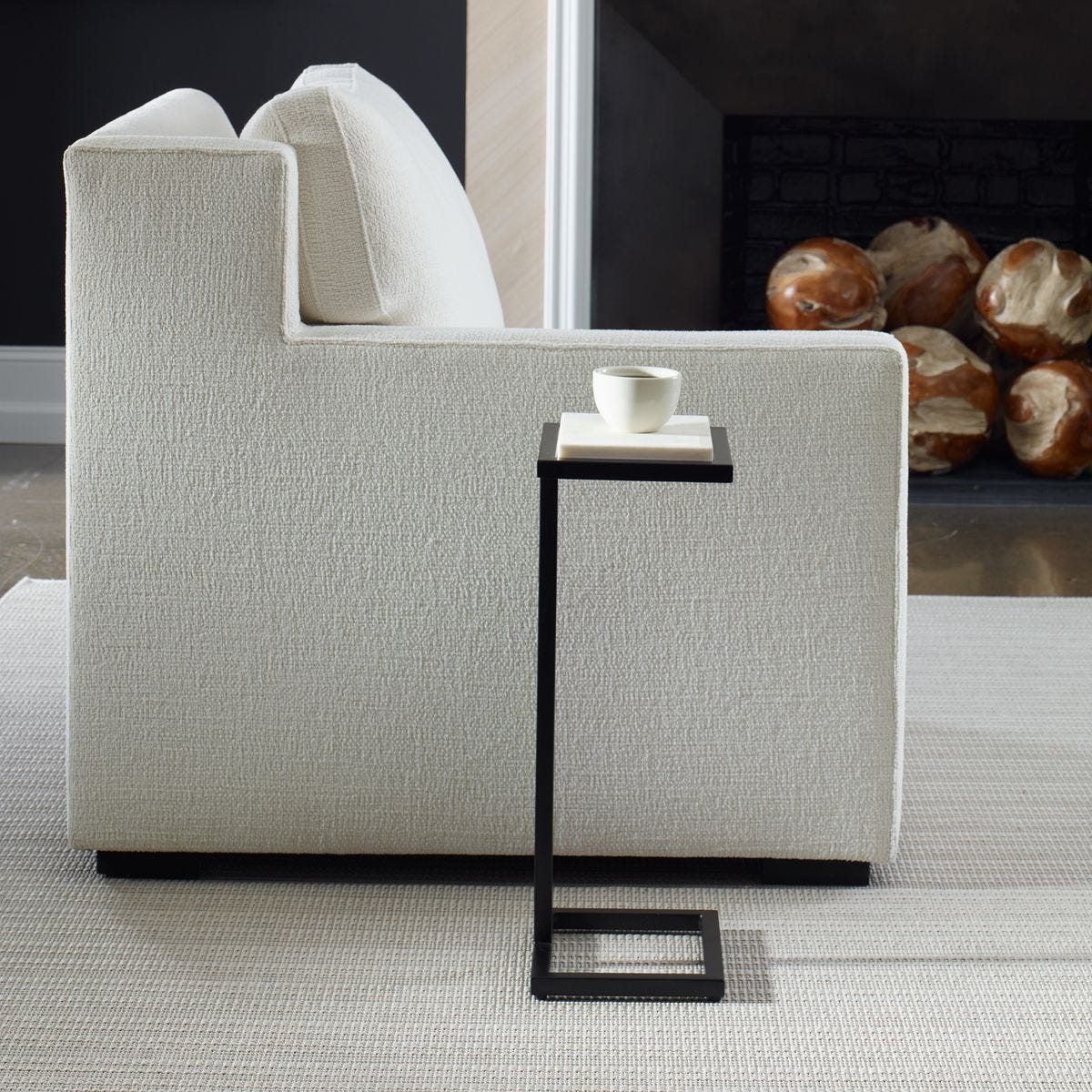 ACCENT FURNITURE