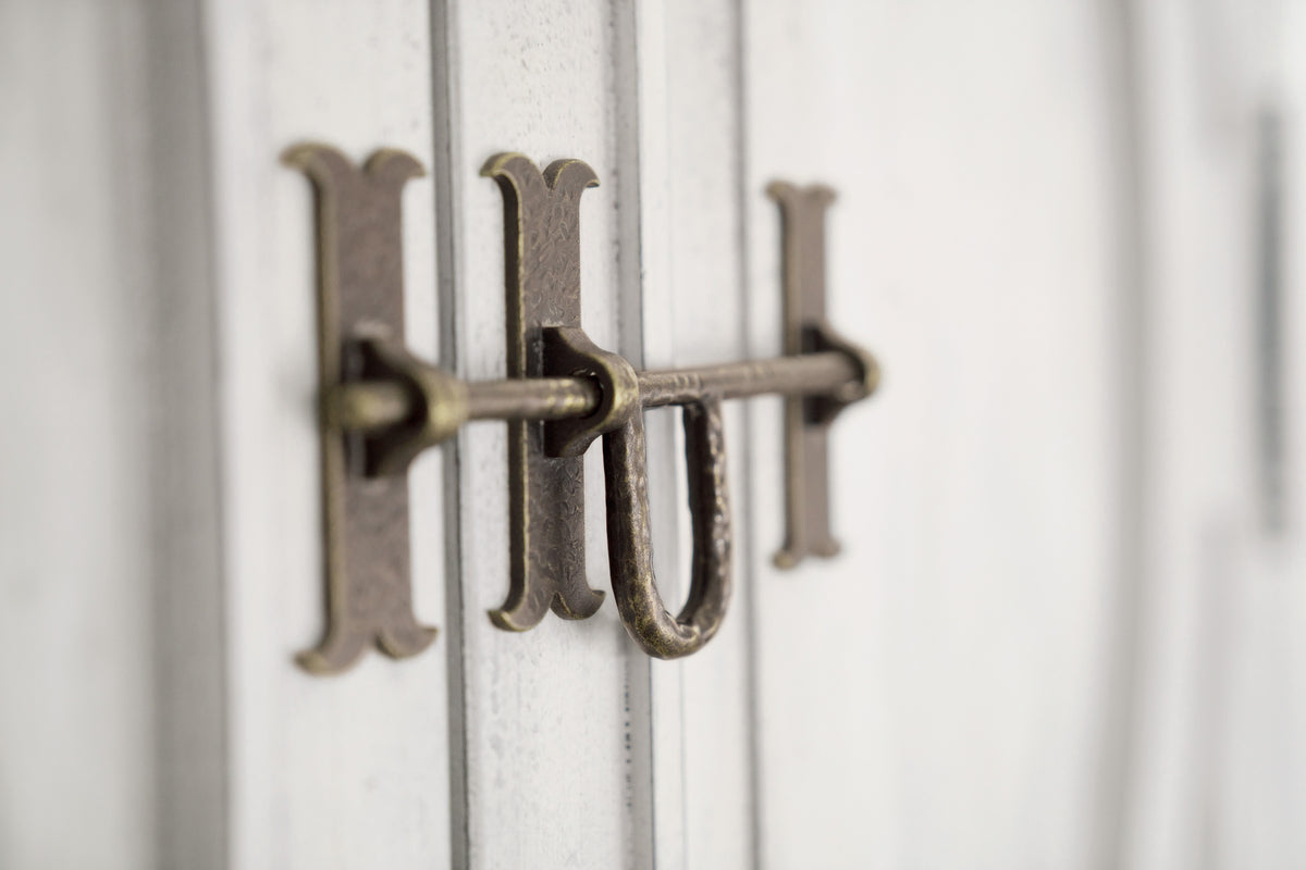 a close up of a door handle