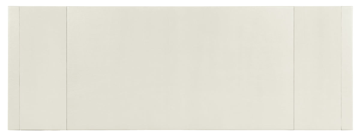 a white rectangular object with a white border